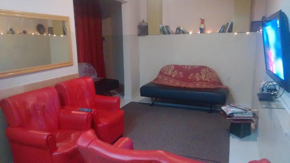 Yellow House Hostel Internacional Сан-Пауло Экстерьер фото