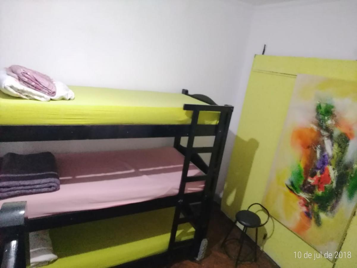 Yellow House Hostel Internacional Сан-Пауло Экстерьер фото